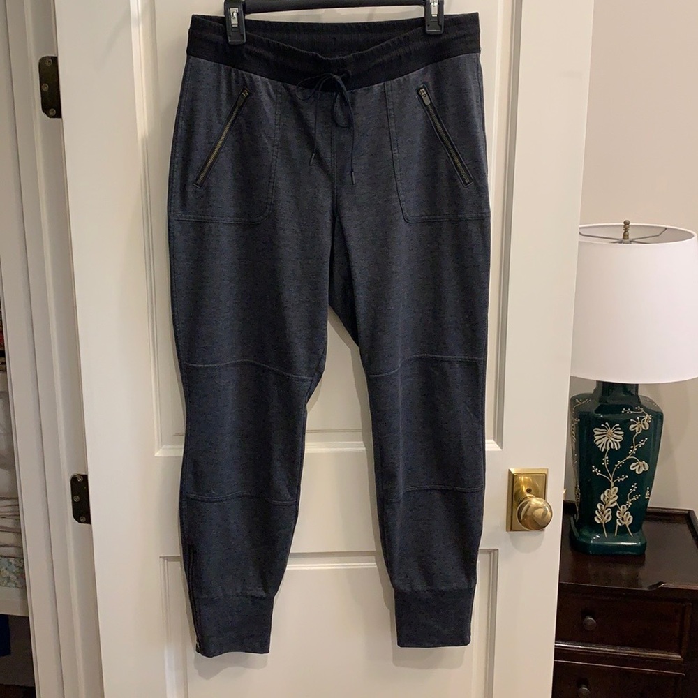 Athleta Metro jogger - size Medium.